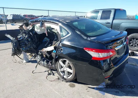 2015 Nissan Sentra Sr из США, поврежденный, VIN 3N1AB7AP7FY319903